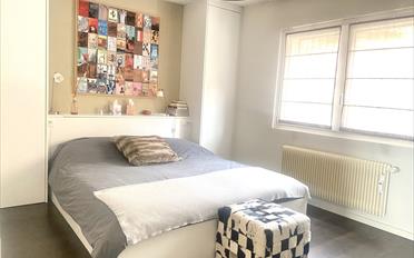 Furnished flat 4.5 rooms - image - 8