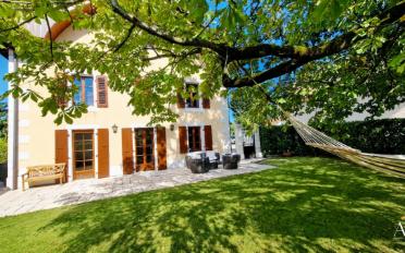 Maison 8.5 pièces - image - 1
