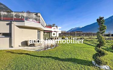 Villa 6.5 pièces - image - 1