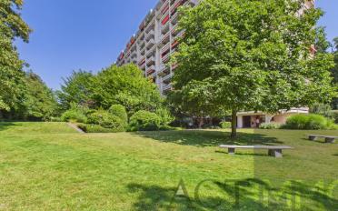 Apartment 5 rooms - image - 1