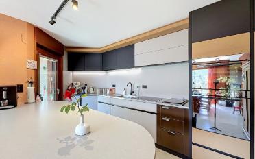 Maison 6.5 pièces - image - 1