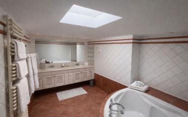 Attic flat 5.5 rooms - image - 8