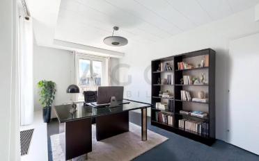 Bureau - image - 10