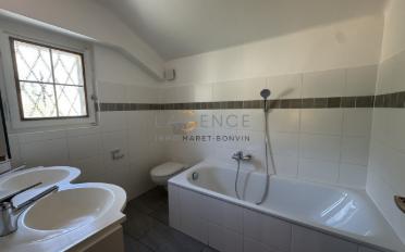Single house 8 rooms - image - 9