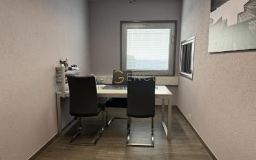 Bureau 6 pièces - image - 3