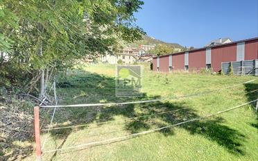 Building land - image - 1