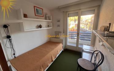 Furnished flat 4.5 rooms - image - 9