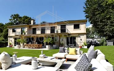 Single house 11 rooms - image - 1