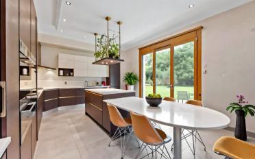 Villa 11 pièces - image - 3