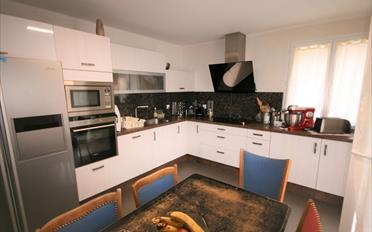 Villa - image - 14
