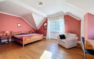 Maison 10.5 pièces - image - 10