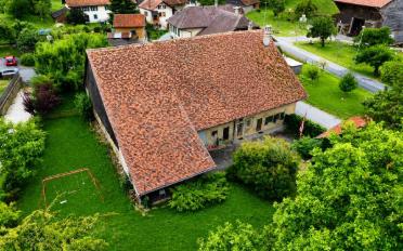 Farm house 8.5 rooms - image - 1