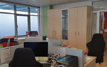 Office - image - 10