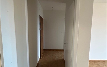 Apartment 4 rooms - image - 4
