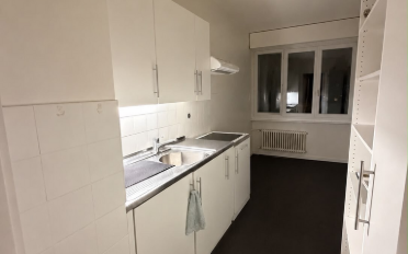 Apartment 4 rooms - image - 7