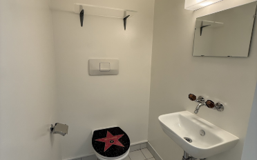 Apartment 4 rooms - image - 8
