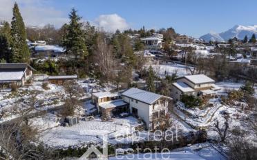 Einfamilienhaus 6.5 Zimmer - image - 1