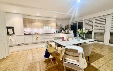 Apartment 8 rooms - image - 4