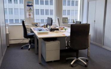 Office - image - 7