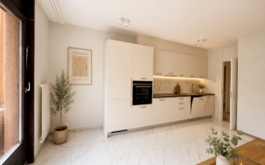 Apartment 4 rooms - image - 2