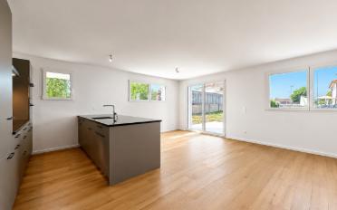 Doppeleinfamilienhaus 4.5 Zimmer - image - 1