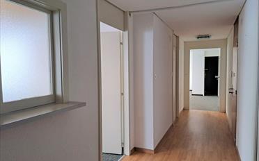 Bureau - image - 8