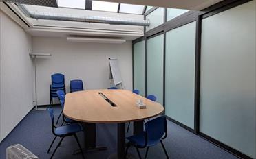 Office - image - 10