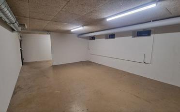 Commercial - image - 2