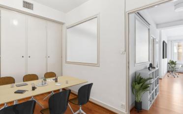 Bureau - image - 2