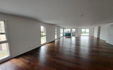 Office - image - 3