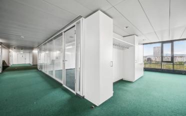 Office - image - 8