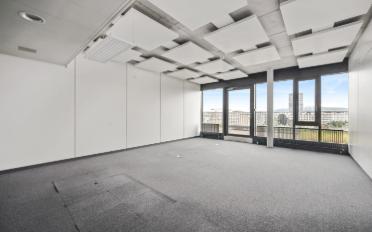 Office - image - 12