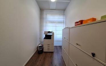 Office - image - 7