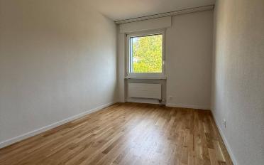 Apartment 4 rooms - image - 4