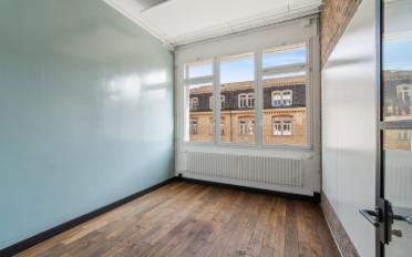 Bureau - image - 3