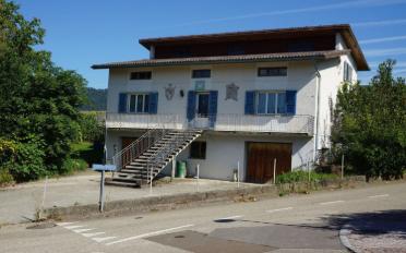 Einfamilienhaus 7.5 Zimmer - image - 1