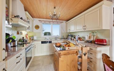 Einfamilienhaus 6.5 Zimmer - image - 5