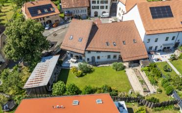 Villa 5.5 Zimmer - image - 1