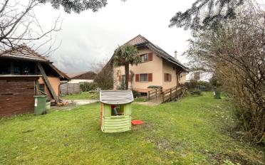Villa 6.5 pièces - image - 1