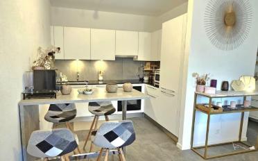 Wohnung 2.5 Zimmer - image - 2