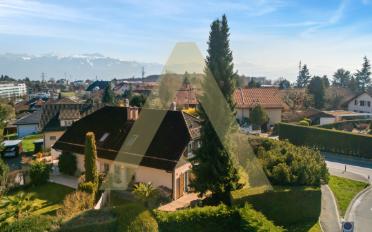 Single house 7 rooms - image - 1