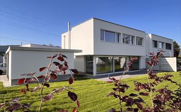 Doppeleinfamilienhaus 5.5 Zimmer - image - 1