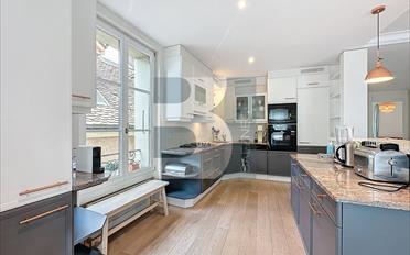 Furnished flat 4 rooms - image - 3