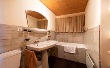 Chalet 6 pièces - image - 8