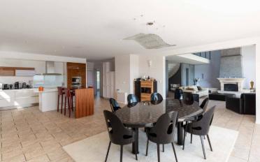 Villa 6.5 pièces - image - 4