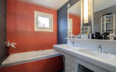 Attic flat 9 rooms - image - 7