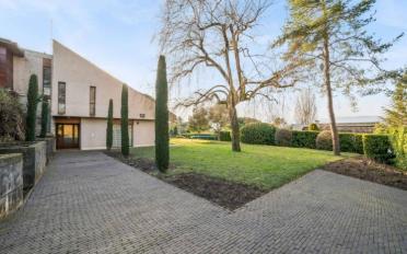 Villa 9 Zimmer - image - 4