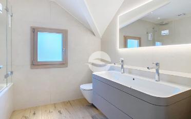 Einfamilienhaus 8.5 Zimmer - image - 6