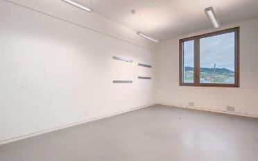 Commercial 6 rooms - image - 4