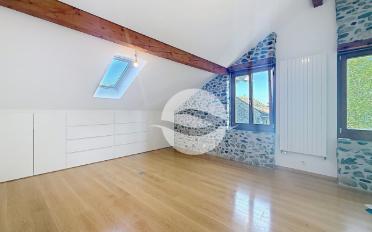 Apartment 6 rooms - image - 11